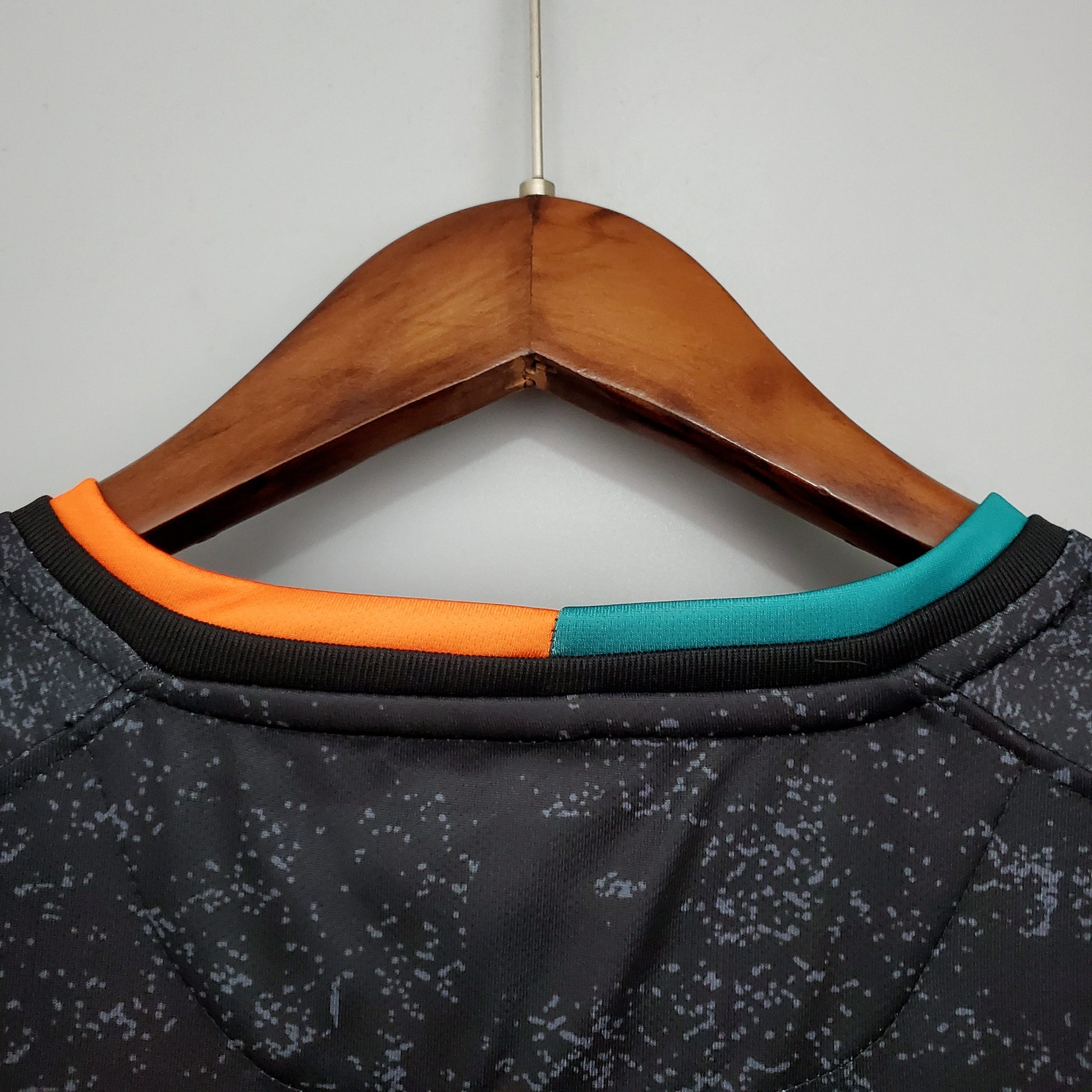 21-22- VENECIA HOME | SPECIAL EDITION - Image 8