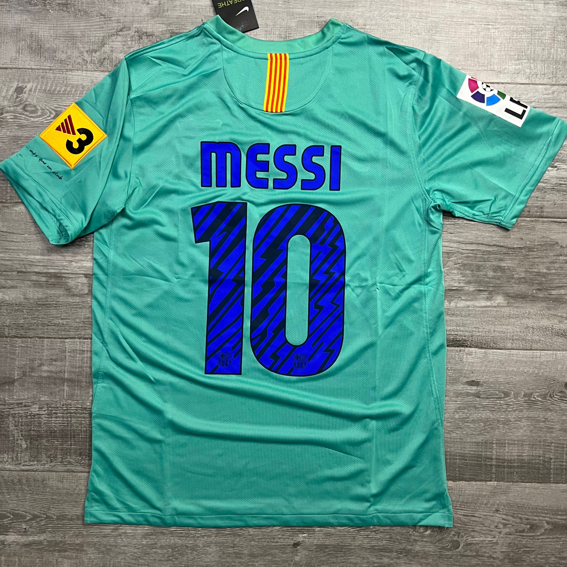 2010-11- BRCLIN AWAY | RETRO - Image 3